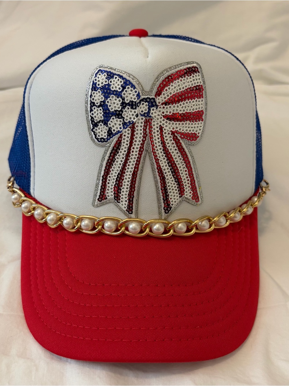 OTTO Patriotic Bow USA Flag Red Visor Blue Mesh Trucker Cap Gold Pearl Chain